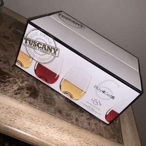 Wine glasses